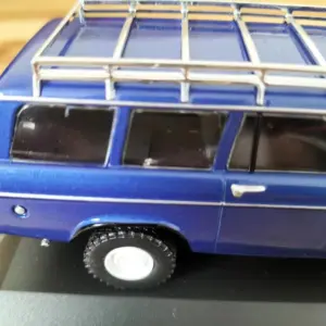 1972 Dodge D-200 Miniature Collectible Model 11 S51959fa48b1f4d229bf959b15dd49715f