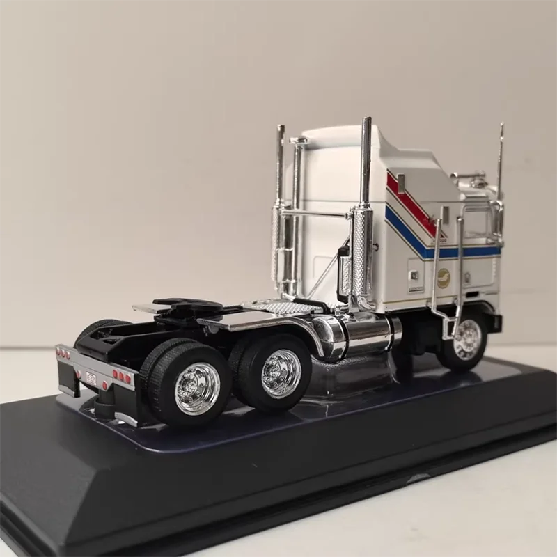 Vintage Kenworth K100 Aerodyne Model 1:64 Scale 2 Vintage Kenworth K100 Aerodyne Model 1:64 Scale - Image 2