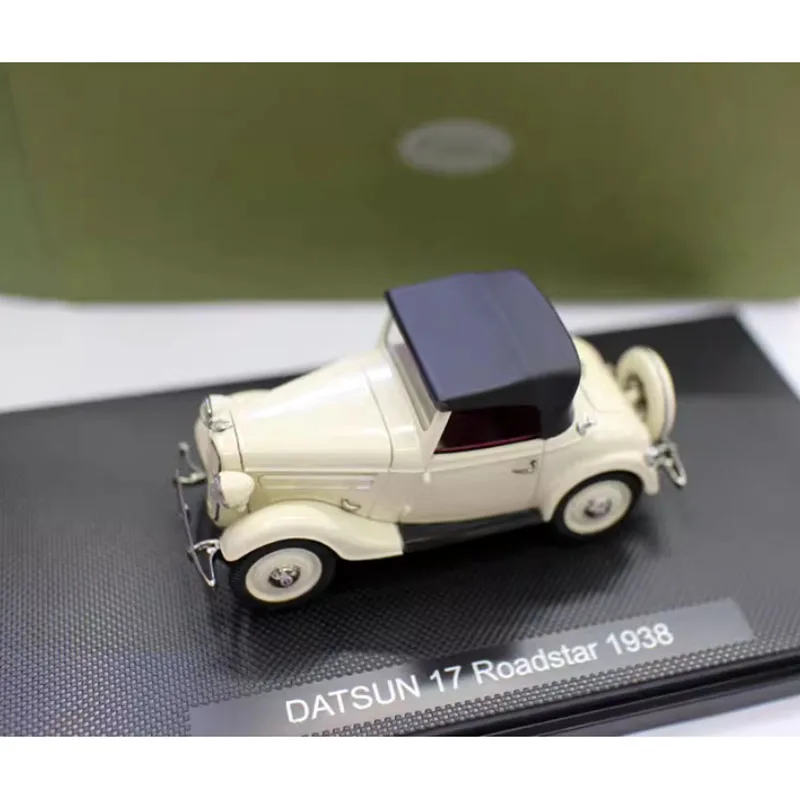 Vintage 1938 Nissan Datsun Roadster Model 6 Vintage 1938 Nissan Datsun Roadster Model - Image 6