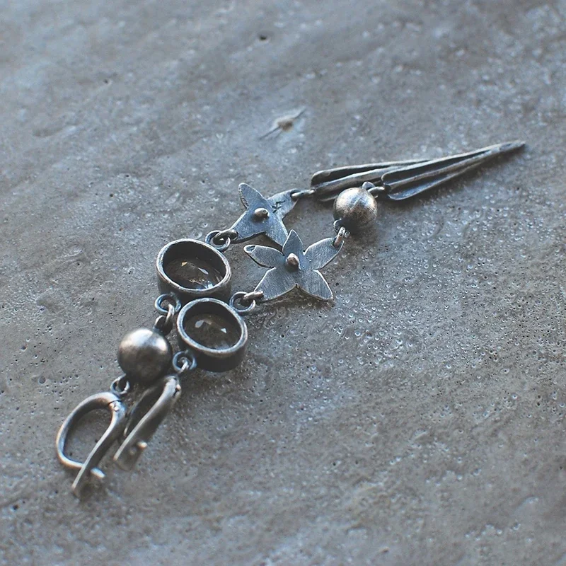 Vintage Silver Floral Dangle Earrings for Women 4 Vintage Silver Floral Dangle Earrings for Women - Image 4