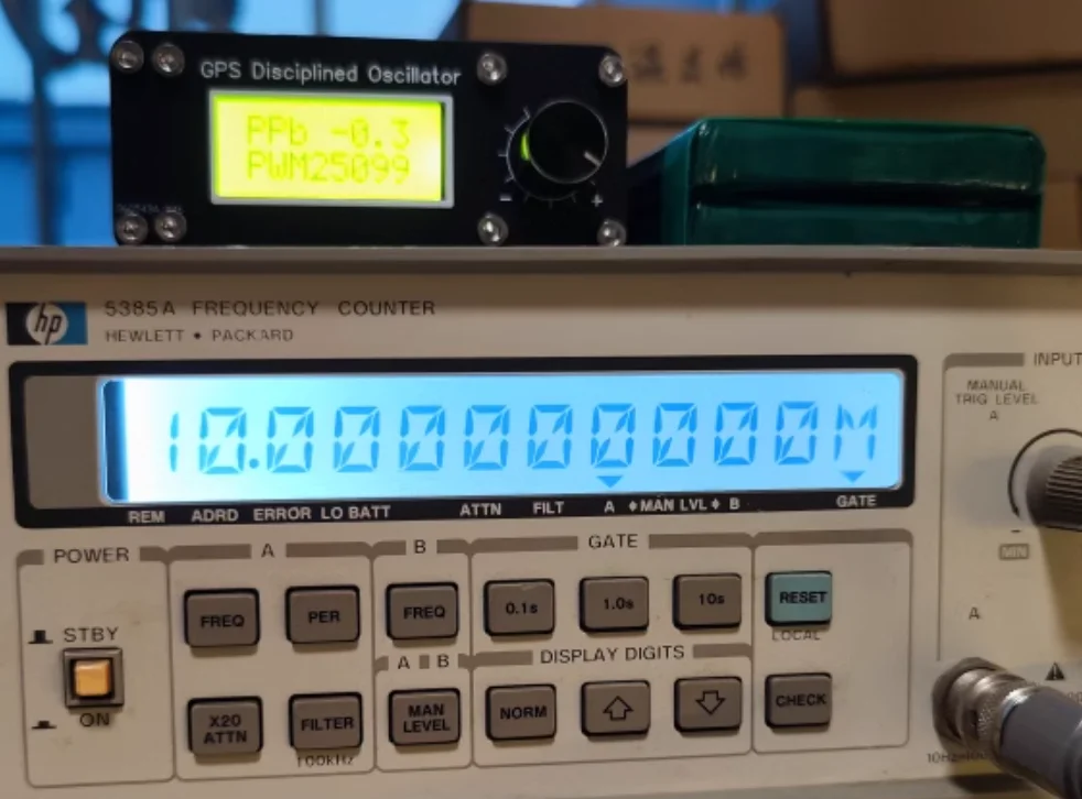 GPSDO 10MHz Signal Source with Precision 4 GPSDO 10MHz Signal Source with Precision - Image 4