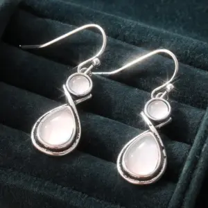 Vintage Silver Moonstone Earrings 10 S5398e50c22f14638b41e5e48b15db1d1t