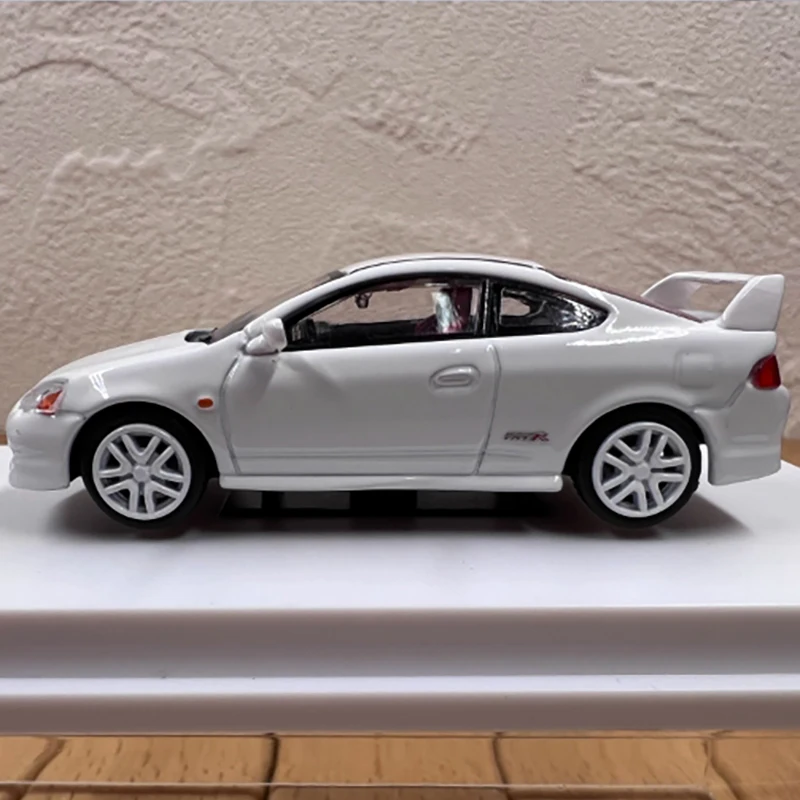 1/64 Scale Honda DC5 Diecast Model 3 1/64 Scale Honda DC5 Diecast Model - Image 3