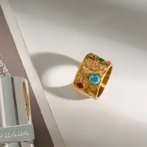 Vintage Stainless Steel Moon & Star Ring with Rhinestones 12 S53c50f6be9aa464ba75b782269c03f0fl