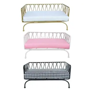 Miniature Metal Dollhouse Sofa for Collectors 10 S53e03a54fee542e29b130d325255ff33s