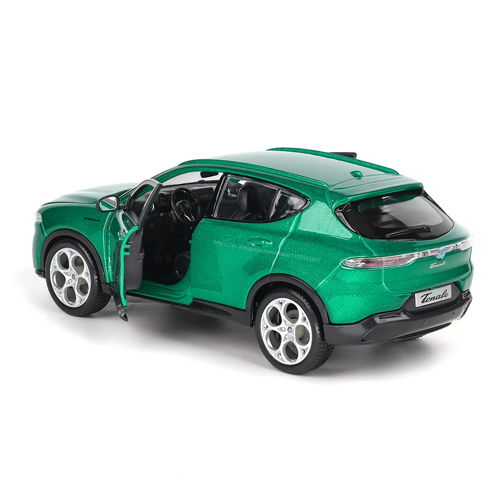 1:24 Alfa Romeo Tonale Diecast Model 2 1:24 Alfa Romeo Tonale Diecast Model - Image 2