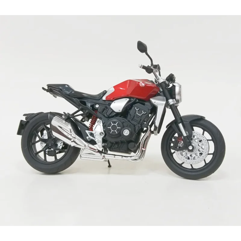 Honda CB1000R 1:12 Scale Model in Black 4 Honda CB1000R 1:12 Scale Model in Black - Image 4