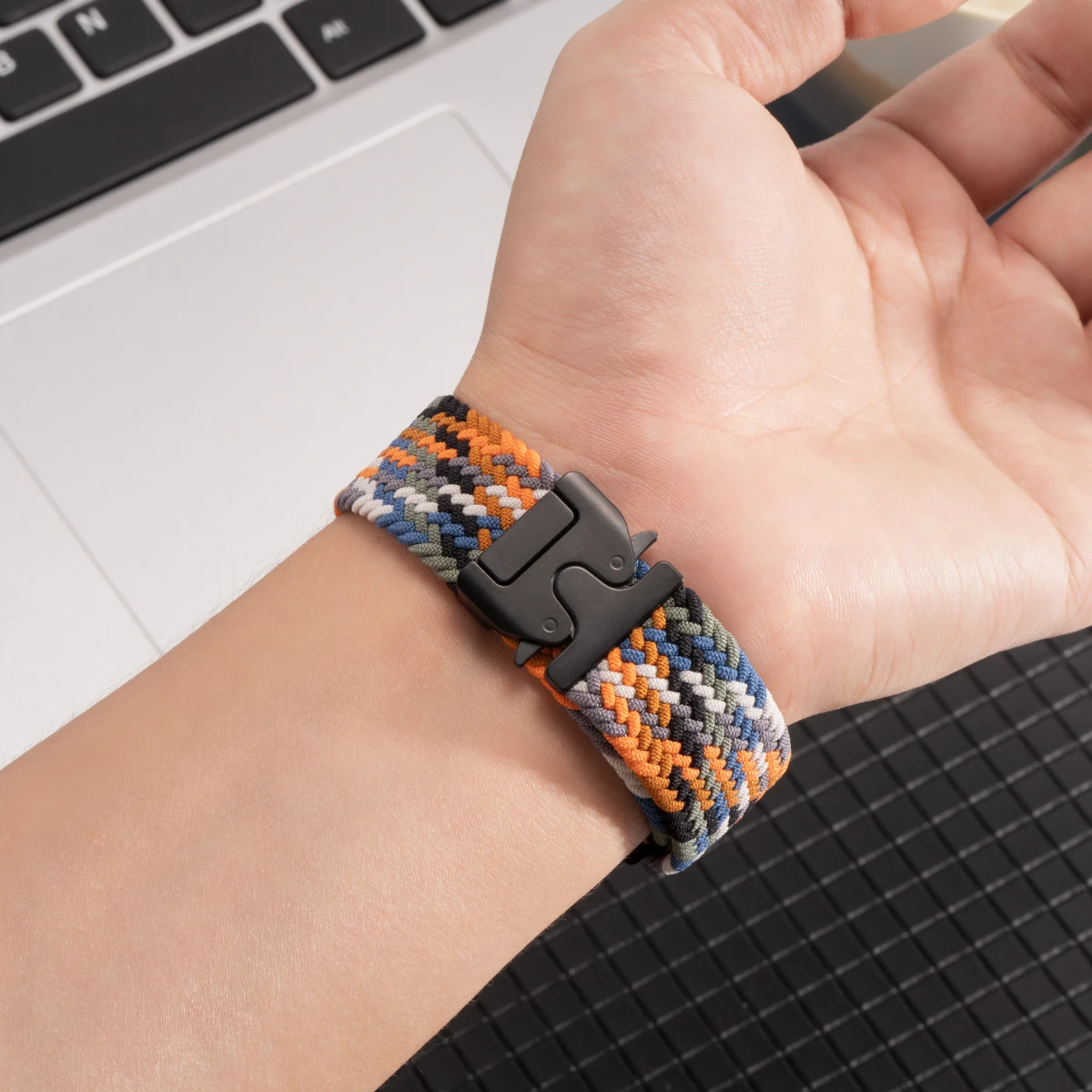 Samsung Galaxy Fit 3 Nylon Sport Strap 6 Samsung Galaxy Fit 3 Nylon Sport Strap - Image 6