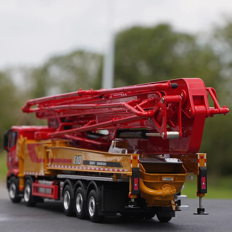 SANY 670C10 Concrete Pump Model 56cm 2 SANY 670C10 Concrete Pump Model 56cm - Image 2