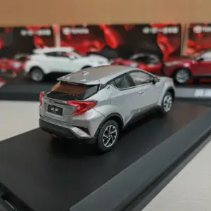 Toyota IZOA 1:43 Scale Diecast Model 10 S556c39c39a804fe79dabc951ec44cee6g