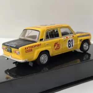 S55b66af4cf0c4e37b9aee9713e245535y