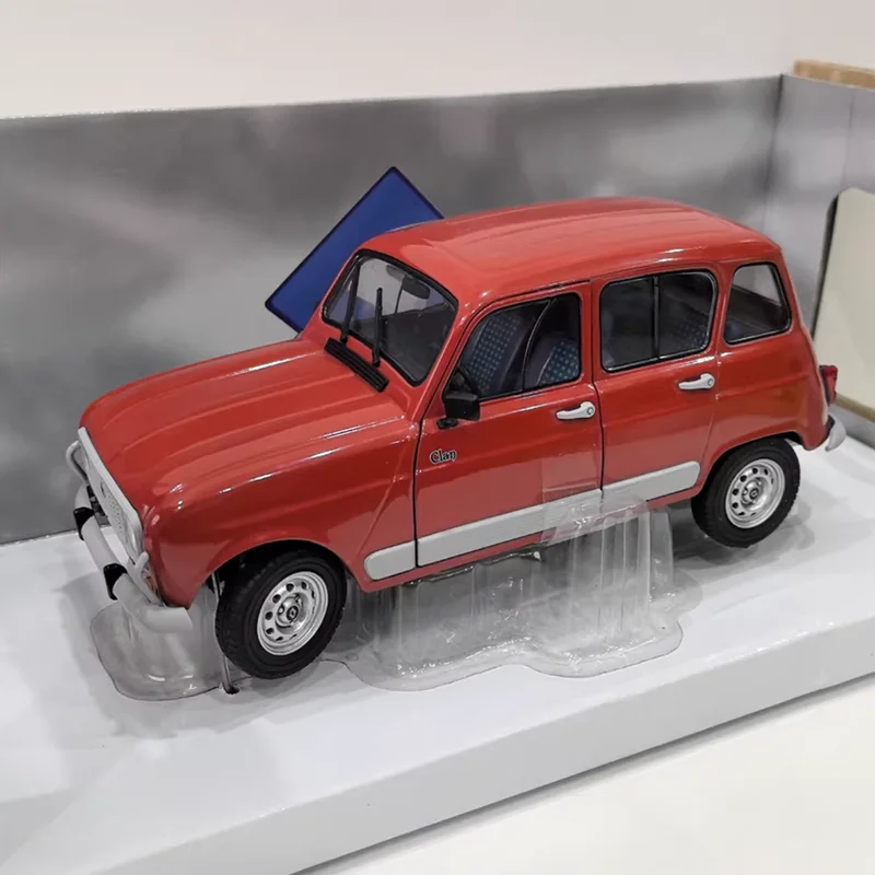 Vintage Renault 4 GTL Van Model 1:18 Scale 1 Vintage Renault 4 GTL Van Model 1:18 Scale