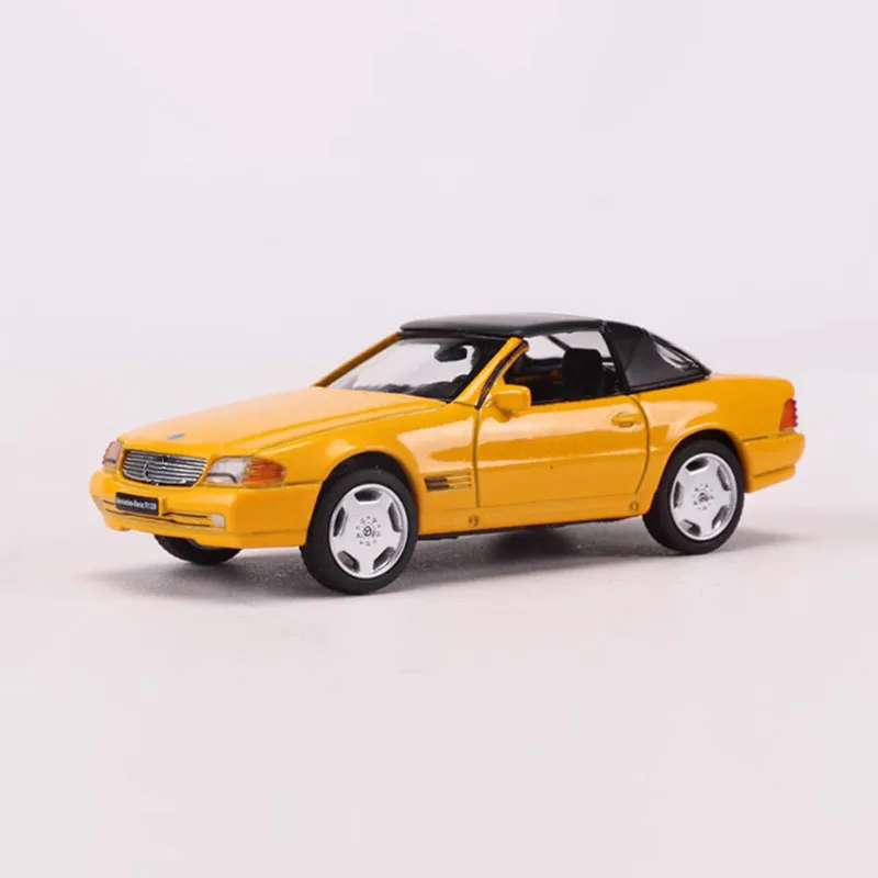 Mercedes-Benz SL500 1:64 Diecast Model Collectible 5 Mercedes-Benz SL500 1:64 Diecast Model Collectible - Image 5