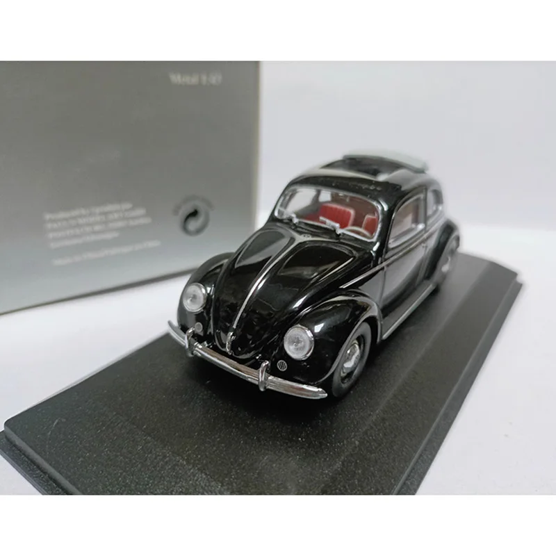 Vintage Alloy Car Model 1:43 Scale Ornament 5 Vintage Alloy Car Model 1:43 Scale Ornament - Image 5