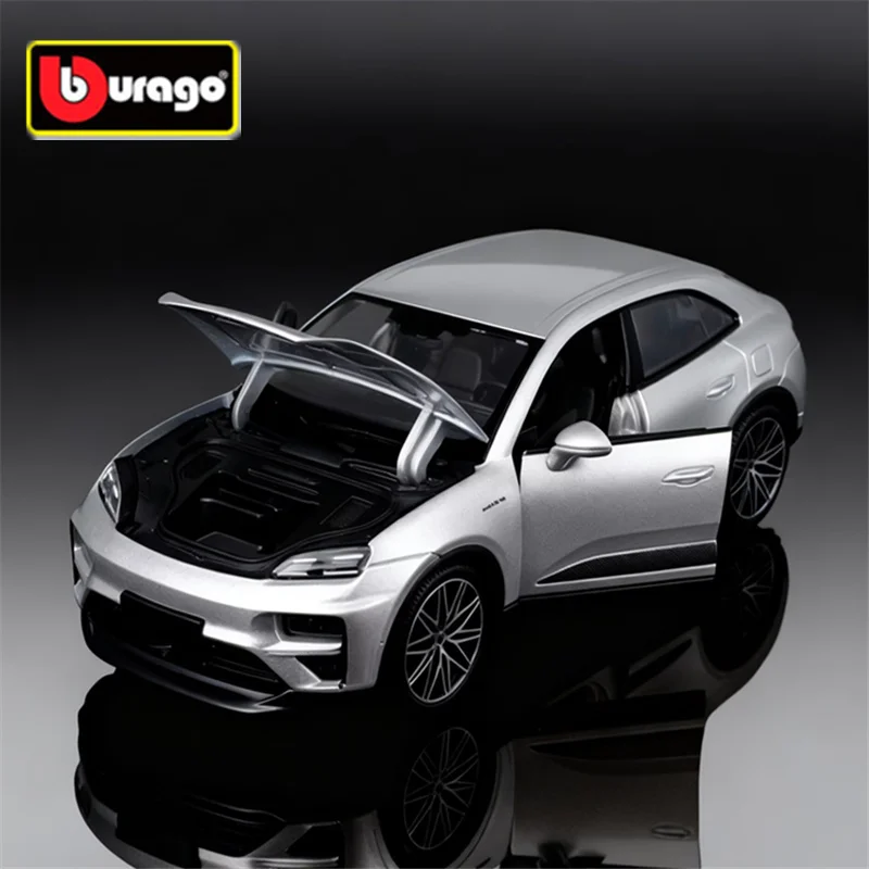 1:24 Porsche Macan EV Diecast Model in Silver 2 1:24 Porsche Macan EV Diecast Model in Silver - Image 2
