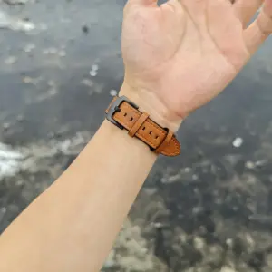 Leather Strap for Galaxy Watch Models 15 S56852247f89146e7b8918b1da0f7715an