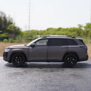 1:18 Scale VW Teramont Pro SUV Diecast Model 12 S575f161f44cd4125ab3398d863127a97a