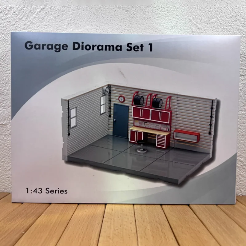 Miniature Automotive Repair Shop Scene 1:43 Scale 6 Miniature Automotive Repair Shop Scene 1:43 Scale - Image 6