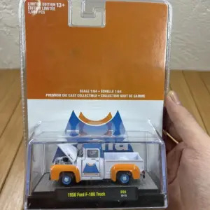 Vintage Ford 1956 F-100 Diecast Model 1:64 Scale