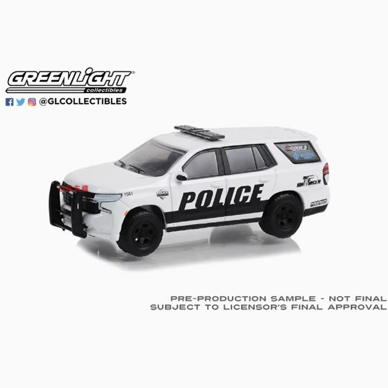 Police SUV Model 1:64 Scale by WELLY 5 Police SUV Model 1:64 Scale by WELLY - Image 5
