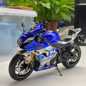 GSX-R1000 1:12 Scale Diecast Motorcycle Model 18 S57e98d1247bc4b12a160740e9ffbafa9e