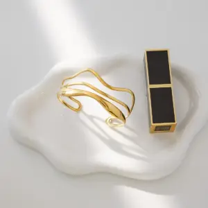 S598b0a755e5c417fadec519c866fa192o