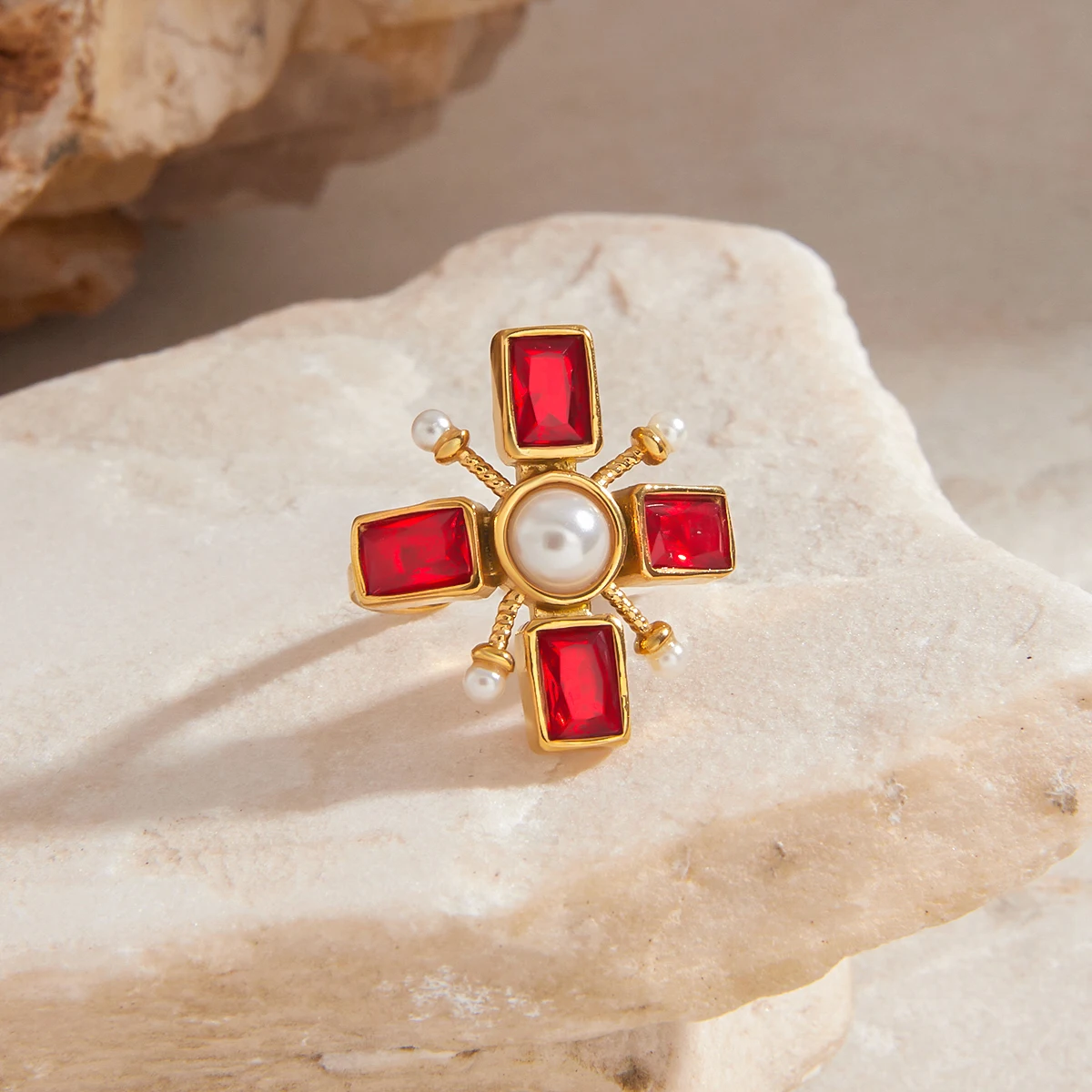 Vintage Gold-Tone Stainless Steel Women's Ring 4 Vintage Gold-Tone Stainless Steel Women's Ring - Image 4