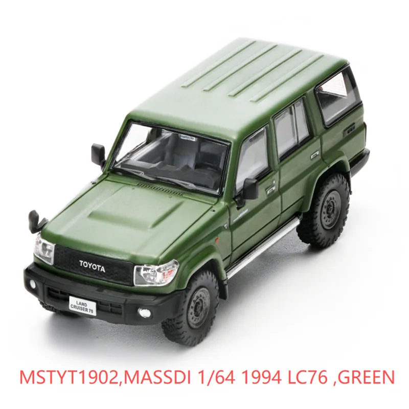 1/64 Scale Toyota Land Cruiser LC76 Model 4 1/64 Scale Toyota Land Cruiser LC76 Model - Image 4