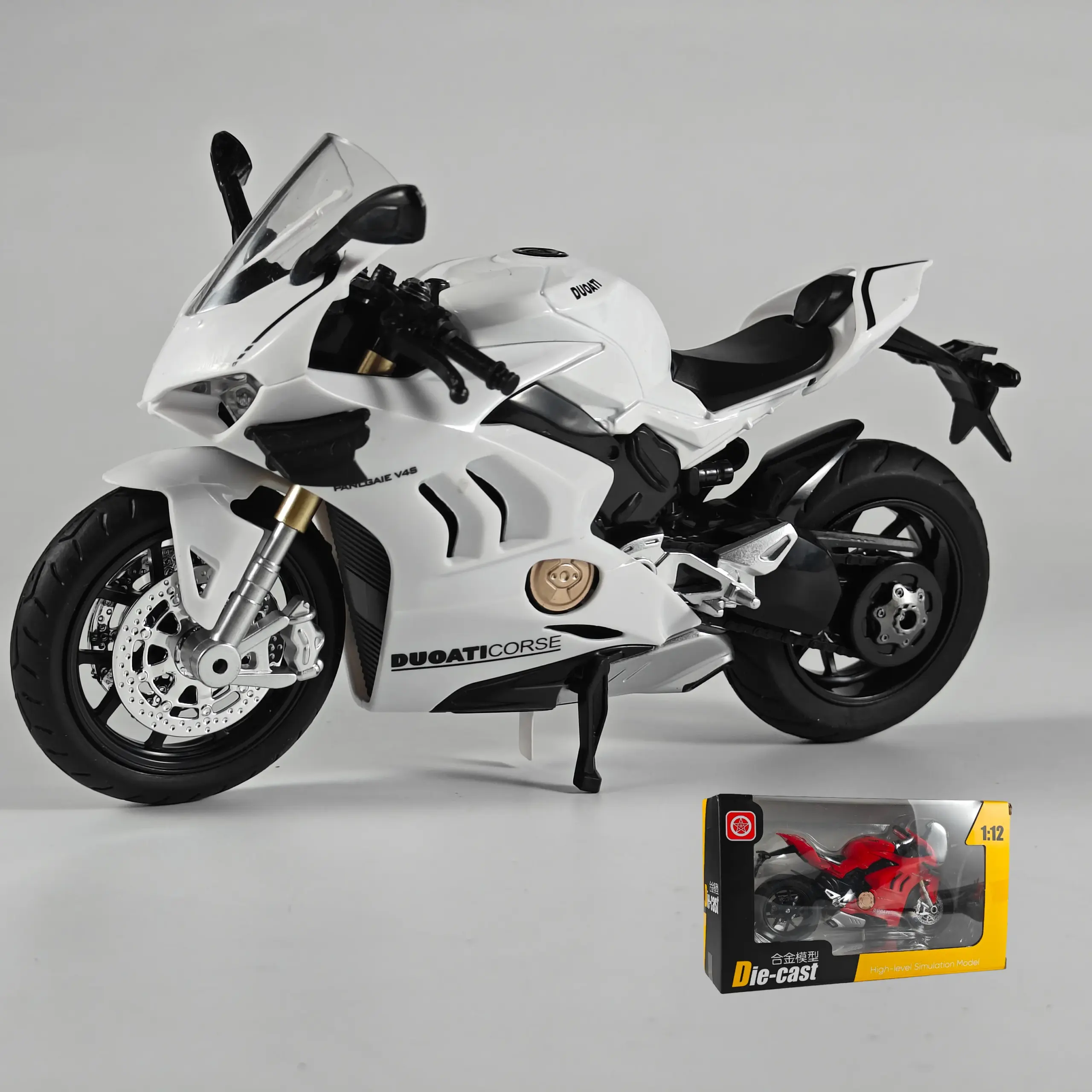 Ducati V4S 1:12 Diecast Motorcycle Model 8 Ducati V4S 1:12 Diecast Motorcycle Model - Image 8