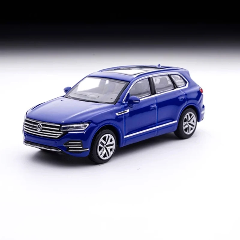 Volkswagen Touareg 1/64 Diecast Model in Silver 4 Volkswagen Touareg 1/64 Diecast Model in Silver - Image 4