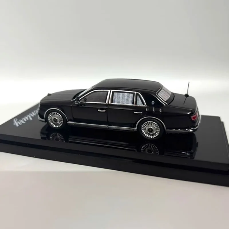 Diecast Alloy Luxury Sedan Model 1:64 Scale 5 Diecast Alloy Luxury Sedan Model 1:64 Scale - Image 5