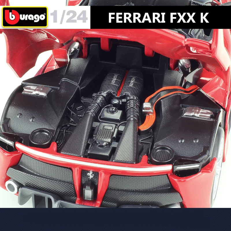 Ferrari FXX K 1:24 Diecast Model by Bburago 4 Ferrari FXX K 1:24 Diecast Model by Bburago - Image 4