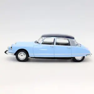1967 Citroën DS 21 Pallas Miniature Model 5 S5cacd63b7cc0401e8596ca2c1a3b039co