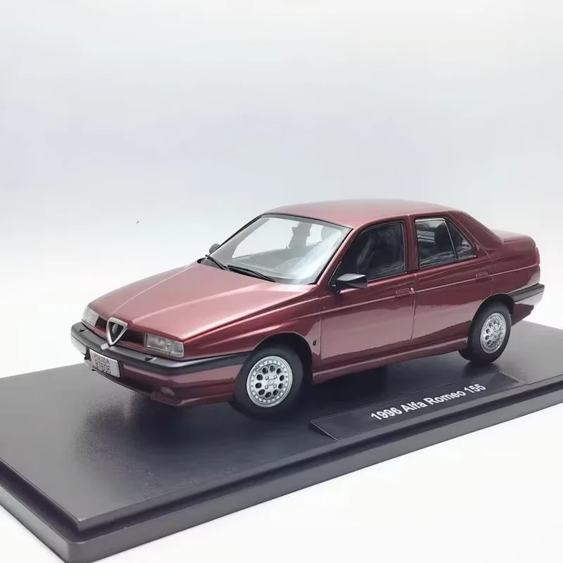 1996 Alfa Romeo 155 1:18 Diecast Model 7 1996 Alfa Romeo 155 1:18 Diecast Model - Image 7