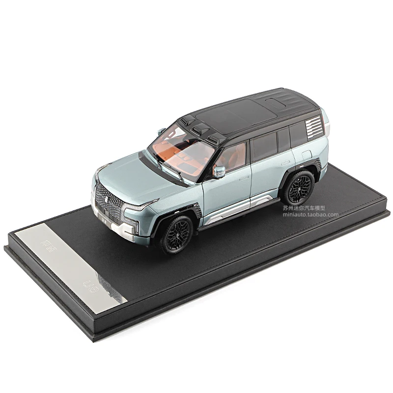 1:18 Scale U8 SUV Diecast Model 5 1:18 Scale U8 SUV Diecast Model - Image 5