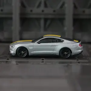 1:64 Ford Mustang 2018 GT Diecast Model 11 S5de73ede808348a6bc7e2ff1a970faebq