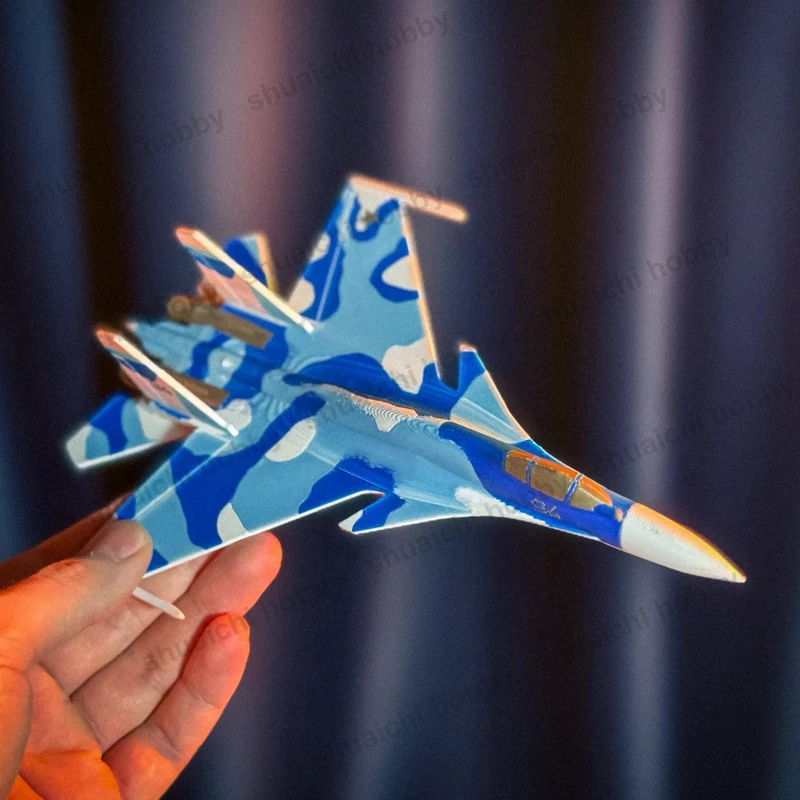 Detailed 1/102 Su-33 Fighter Jet Model 5 Detailed 1/102 Su-33 Fighter Jet Model - Image 5