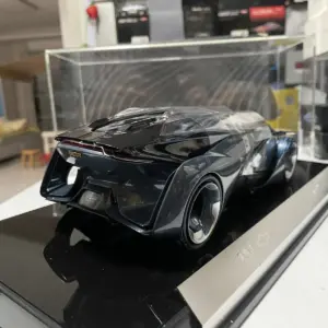 Futuristic Chevrolet FNR 1:18 Diecast Model 8 S5e6ad2a6e2a64866a26515c5756c1faab