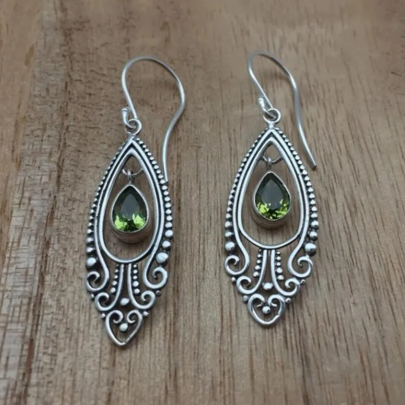 Vintage Silver and Green Waterdrop Earrings 2 Vintage Silver and Green Waterdrop Earrings - Image 2
