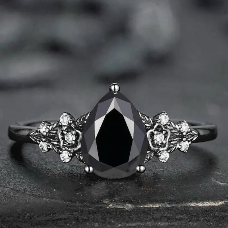 Elegant Black Floral Women's Ring Set 2 Elegant Black Floral Women's Ring Set - Image 2