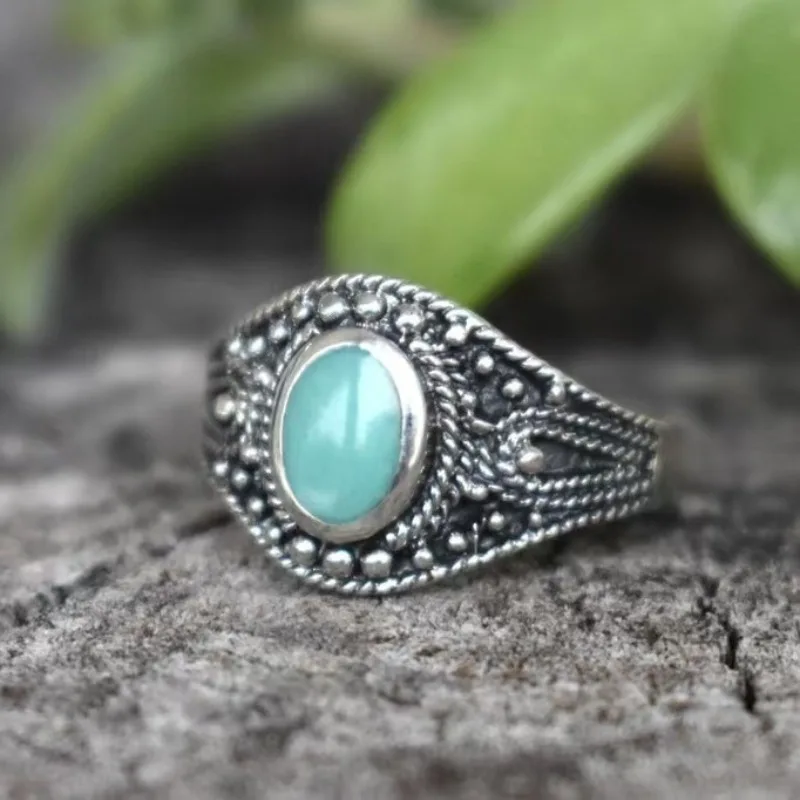 Vintage Silver Cocktail Ring with Turquoise Bezel 3 Vintage Silver Cocktail Ring with Turquoise Bezel - Image 3