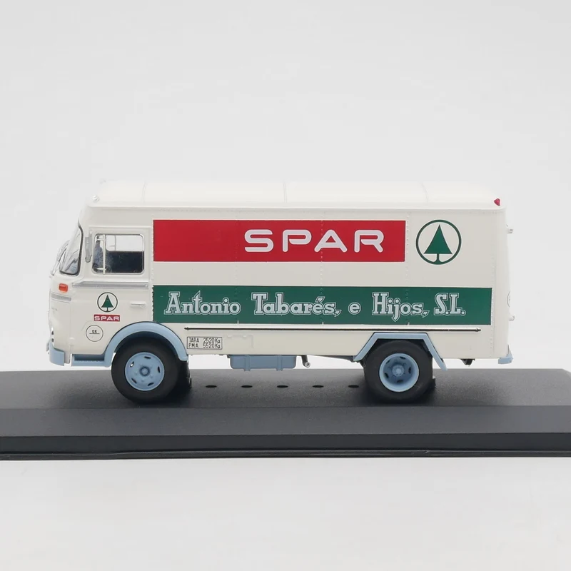 Vintage Barreiros Van Model in 1:43 Scale 2 Vintage Barreiros Van Model in 1:43 Scale - Image 2