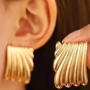 S5faa145e99e54e80b58a4f5c65883c4aq