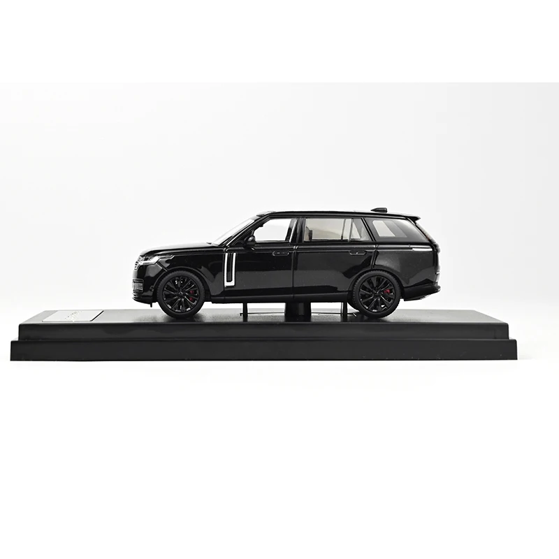 Luxury Diecast SUV Model 1:64 Scale in Black 3 Luxury Diecast SUV Model 1:64 Scale in Black - Image 3