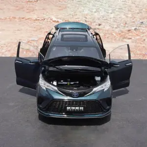 Faw Toyota Grevia MPV Model 1:18 Scale 9 S6026efa39c894d299f0ad35223375f2aO