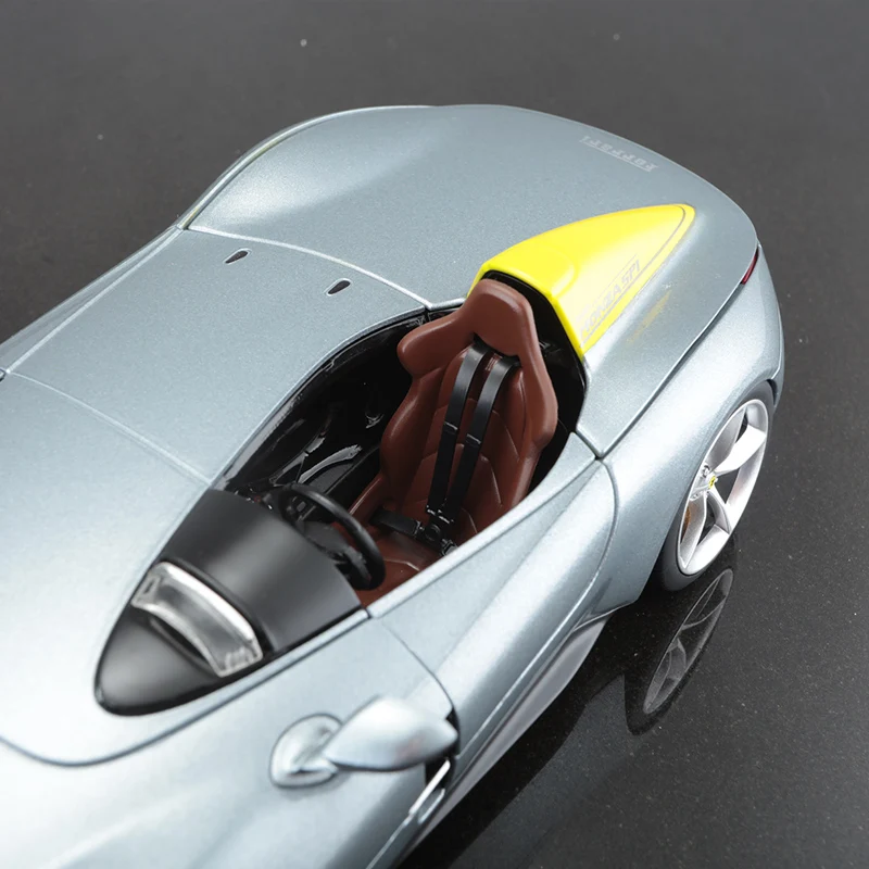 Ferrari Monza SP1 1:24 Diecast Model Collection 6 Ferrari Monza SP1 1:24 Diecast Model Collection - Image 6