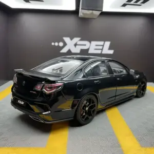 Holden HSV GTSR W1 1/18 Diecast Model 10 S613df1a9ab144480bae10caa44cf2157C