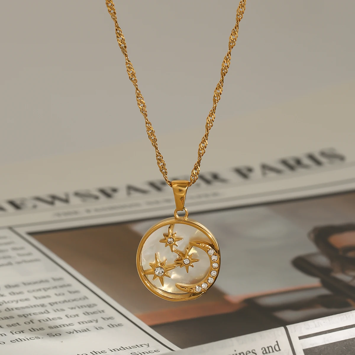 Stainless Steel Moon Pendant Necklace 3 Stainless Steel Moon Pendant Necklace - Image 3