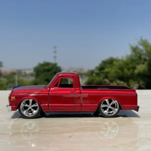 1:32 Chevrolet Pickup Truck Diecast Model 12 S6171ebd7a00e4e5f9a806f9cdcdfb177M