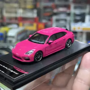 Liberty 1:64 Porsche Panamera Turbo S Model 16 S61adf549bd5a48ffa1cc0c804bbfd0799